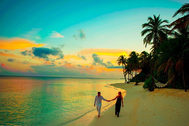 For Honeymoon Seashores Are Like Paradise!