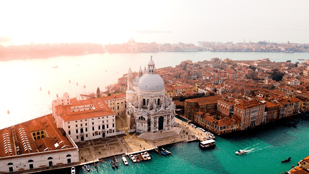 famous tourist attractions in venice