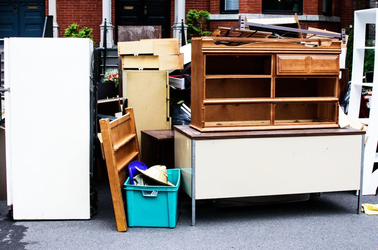 Why Do You Need Junk Removal Services to Manage Your Waste?