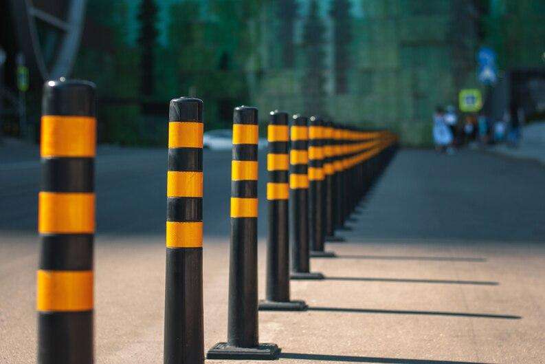 collapsible bollards for easy installation