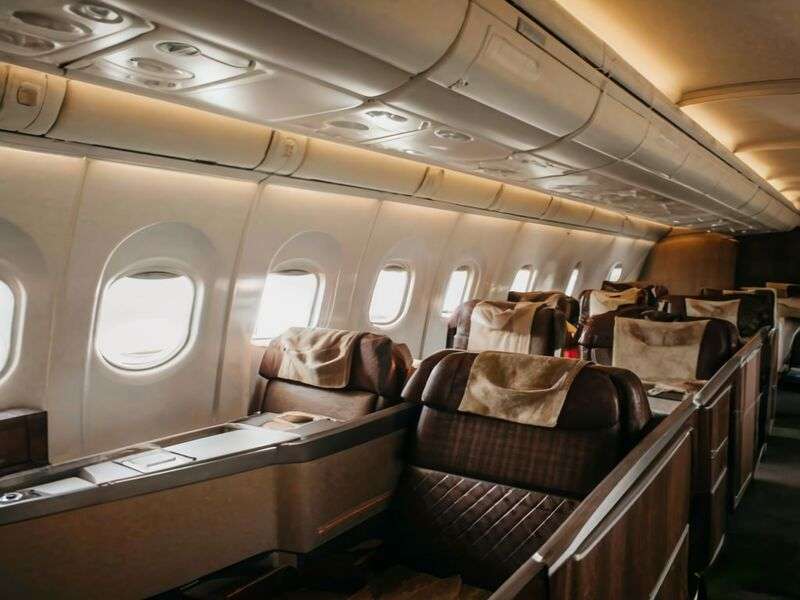 travel with first class flight