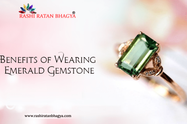 wearing emerald stone